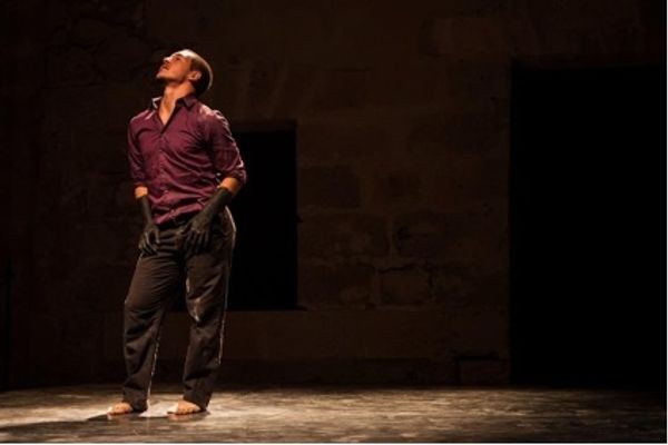 ÃƒÂlvaro Frutos: Ã¢â‚¬Å“Pez MuertoÃ¢â‚¬Â. FotografÃƒÂ­a: Pollobarba Photo
