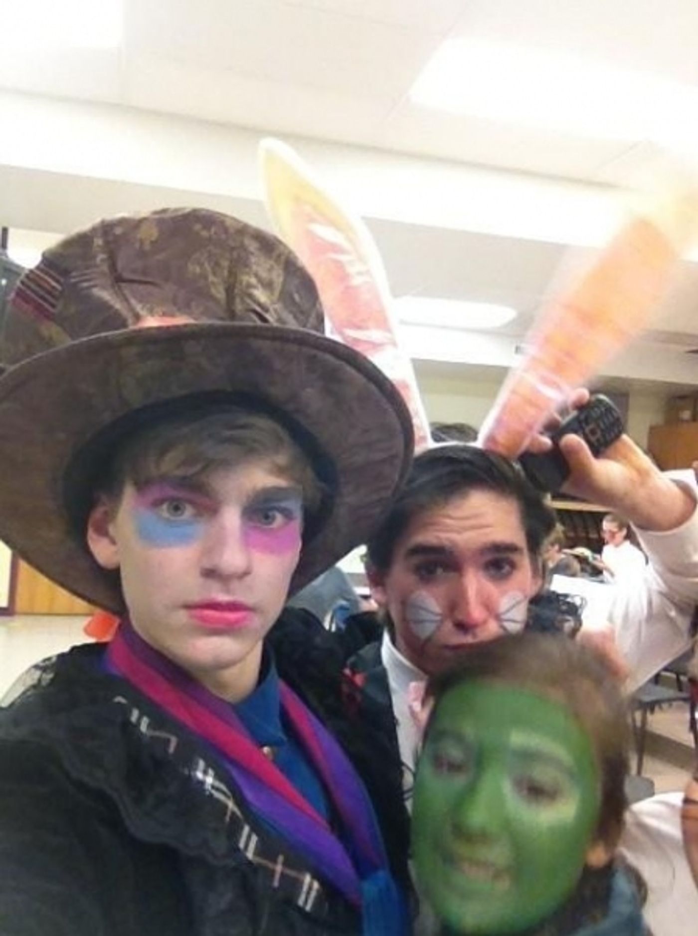 Photo Flash: Saturday Intermission Pics, Nov 17, Part 2 - EVITA Channels THE PERFORMERS, PHANTOM Does TWILIGHT & More!  Image