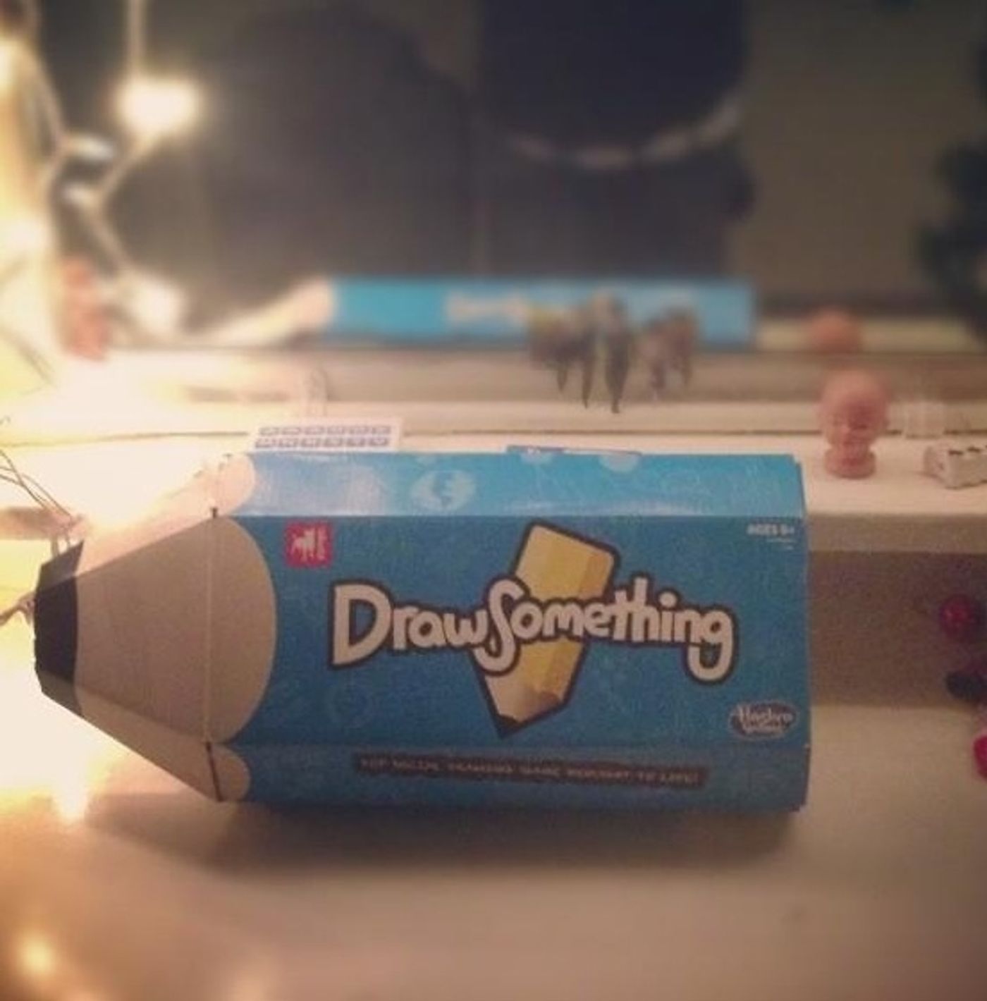 Photo Flash: Saturday Intermission Pics, Nov 17, Part 2 - EVITA Channels THE PERFORMERS, PHANTOM Does TWILIGHT & More!  Image