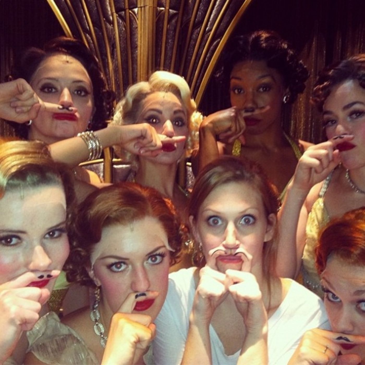 Photo Flash: Saturday Intermission Pics, Nov 17, Part 2 - EVITA Channels THE PERFORMERS, PHANTOM Does TWILIGHT & More!  Image