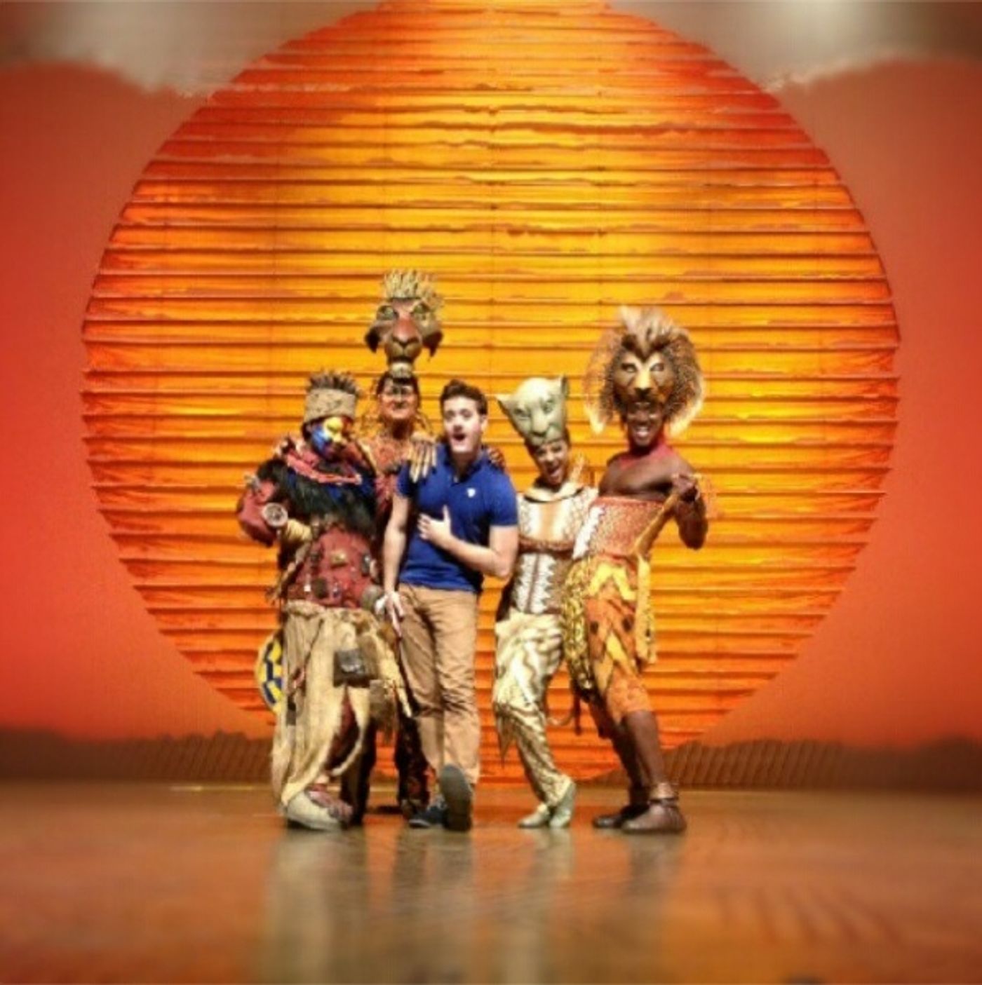 Photo Flash: Saturday Intermission Pics, Nov 17, Part 2 - EVITA Channels THE PERFORMERS, PHANTOM Does TWILIGHT & More!  Image