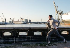 Drew Sarich @ BroadwayWorld Drew Sarich Photo