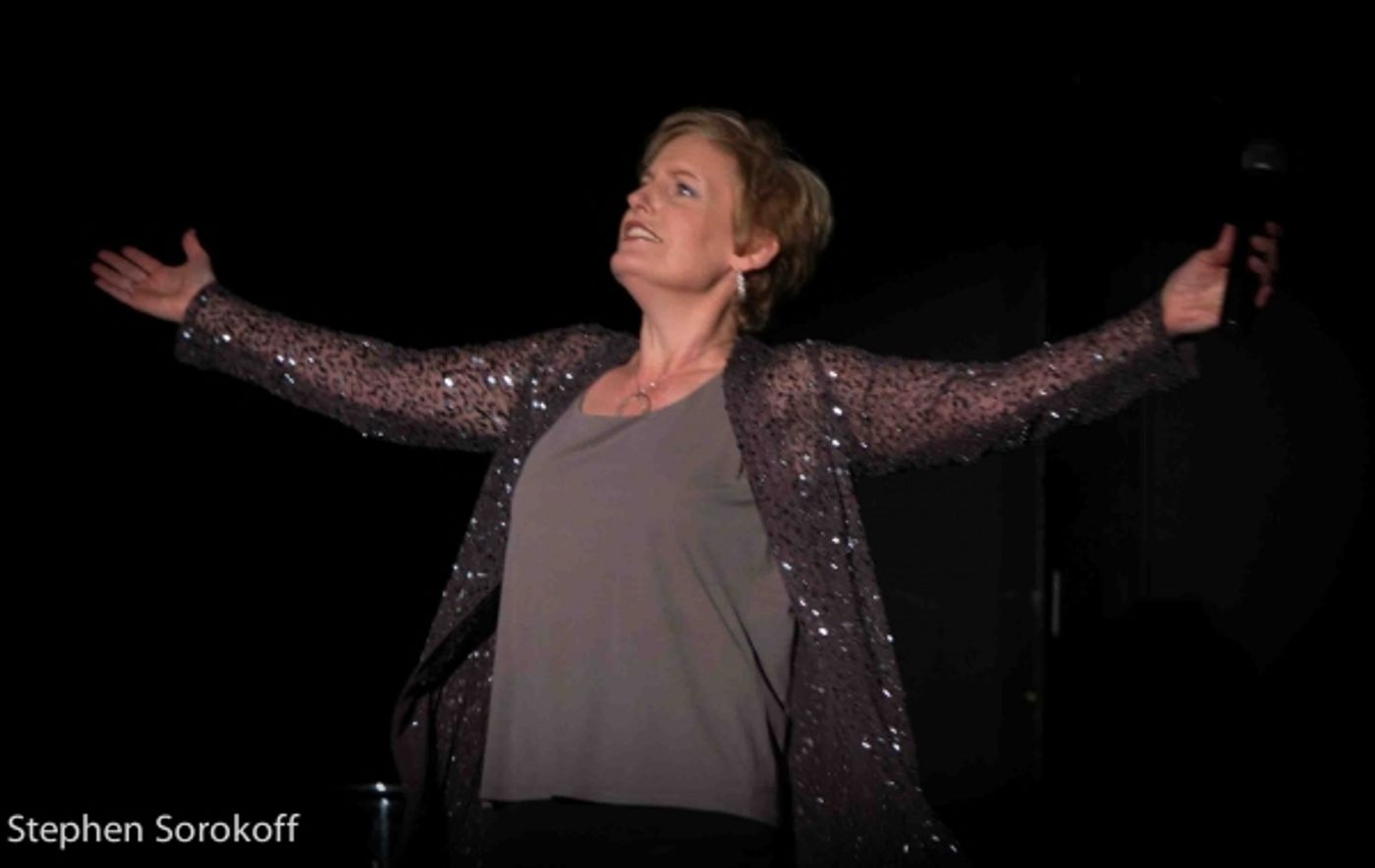 Photo Coverage: Liz Callaway Plays Helsinki Hudson  Image