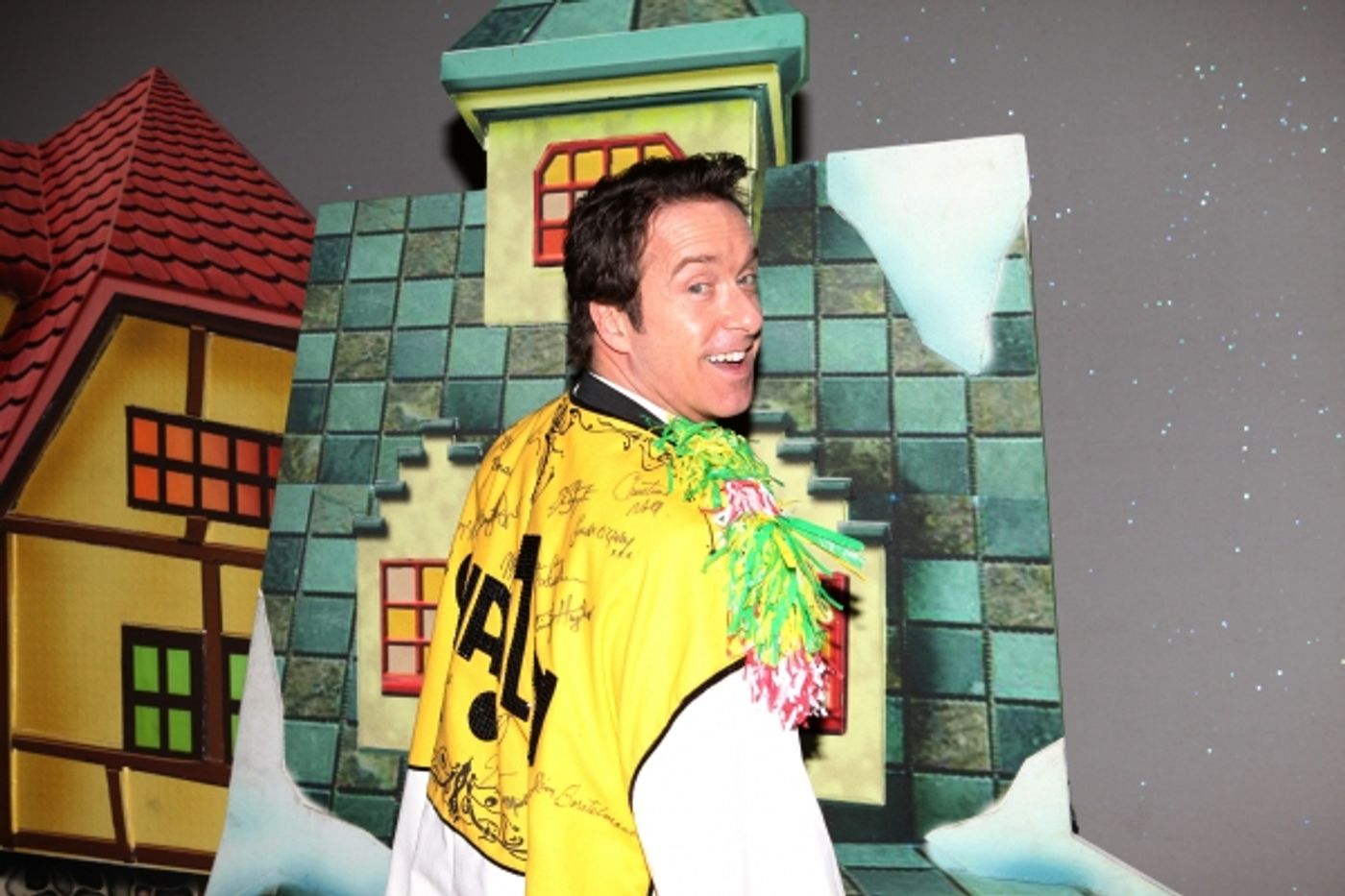 Exclusive Photo Coverage: Inside ELF's Gypsy Robe Ceremony  Image