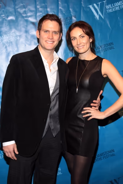 Steven Pasquale, Laura Benanti Photo