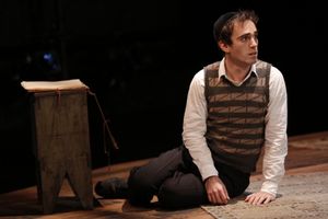 Ari Brand @ BroadwayWorld Ari Brand Photo