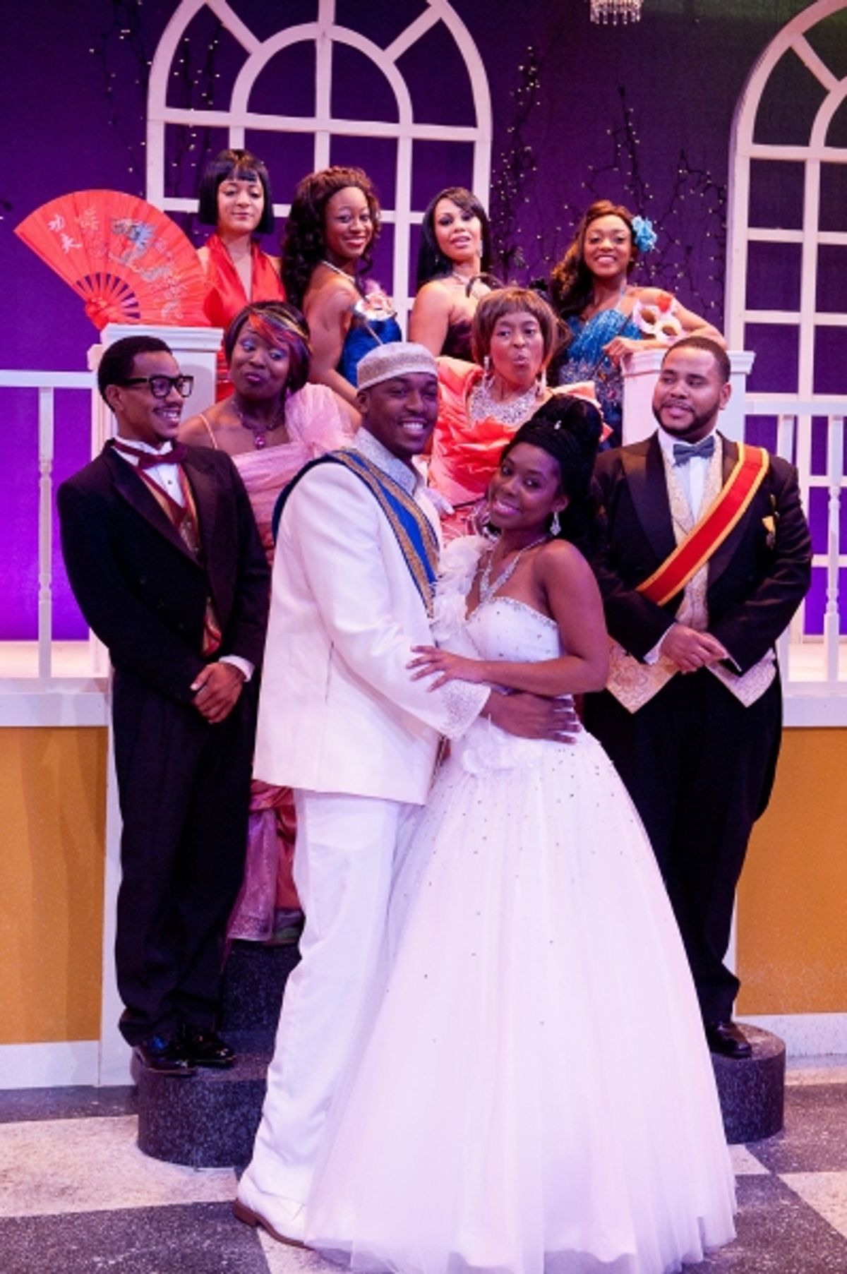 Vinicia Michelle Smothers, Lashanna Leonard, Erica Young Samantha West, Kendrick Brown, Roenia Thompson, Rachel Hemphill Dickson, Justin Cook, Johathan Kirkland, and Teacake Ferguson. at 