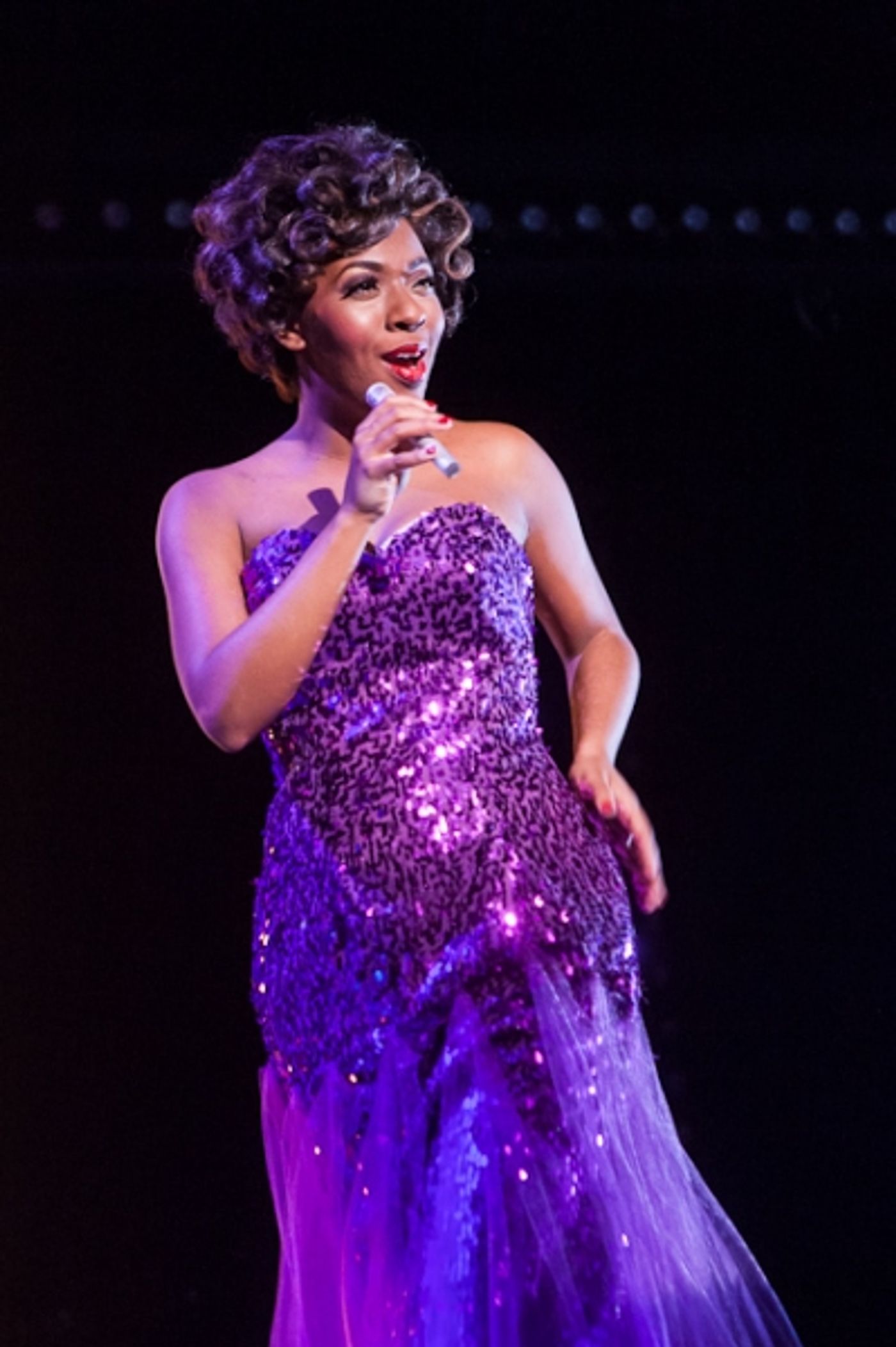 Photo Flash: First Look at Nova Y. Payton, Crystal Joy, Cedric Neal and More in Signature's DREAMGIRLS  Image