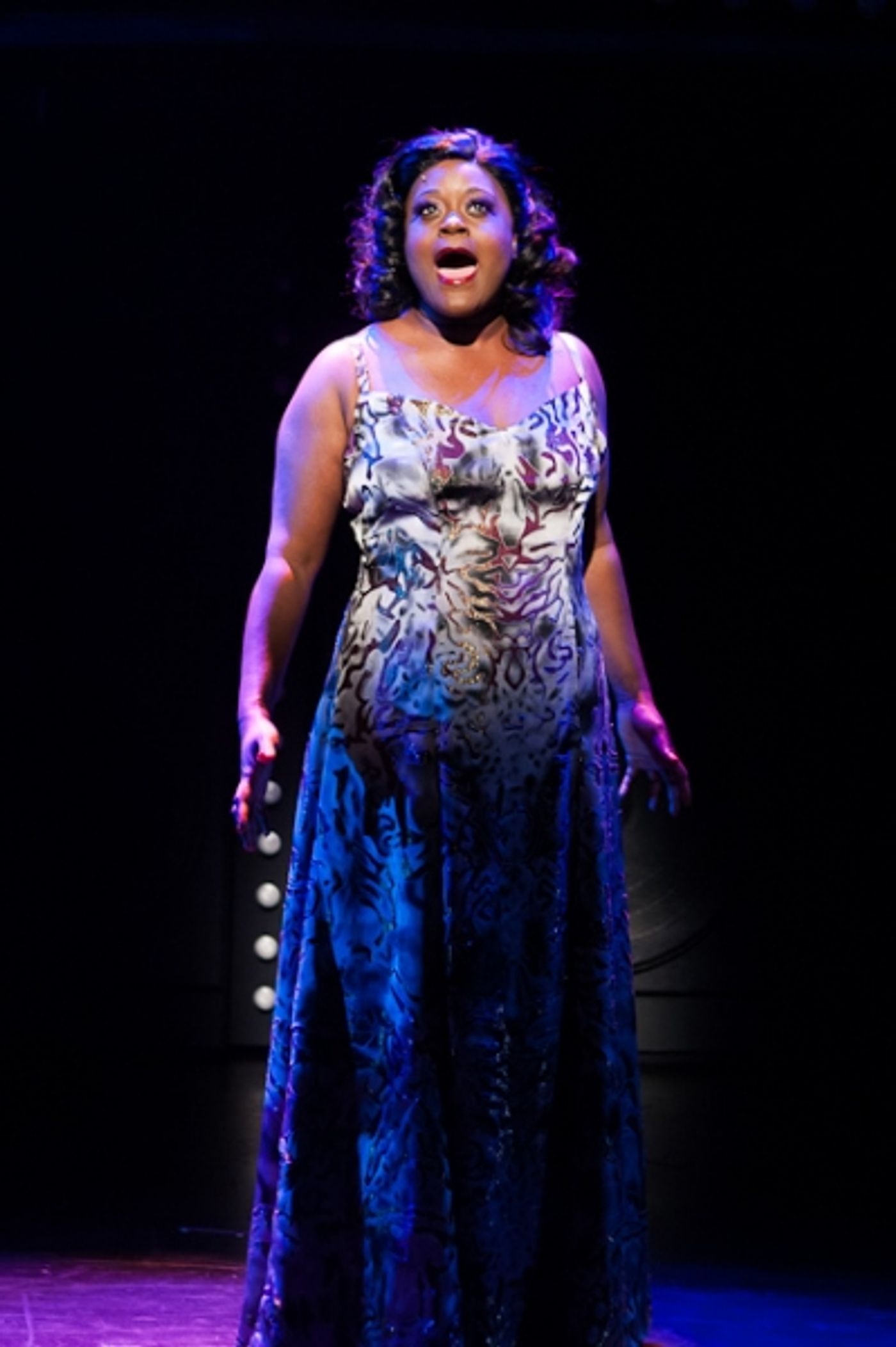 Photo Flash: First Look at Nova Y. Payton, Crystal Joy, Cedric Neal and More in Signature's DREAMGIRLS  Image