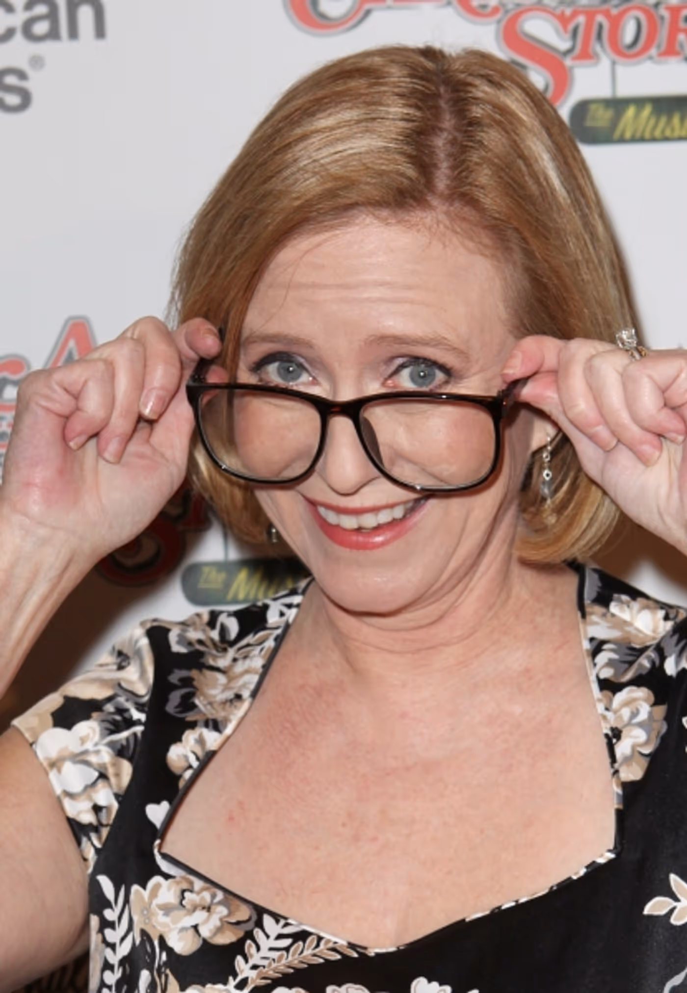 Photo Coverage: A CHRISTMAS STORY Opening Night Red Carpet - 'Ralphie Specs' Photo Booth Special! Image