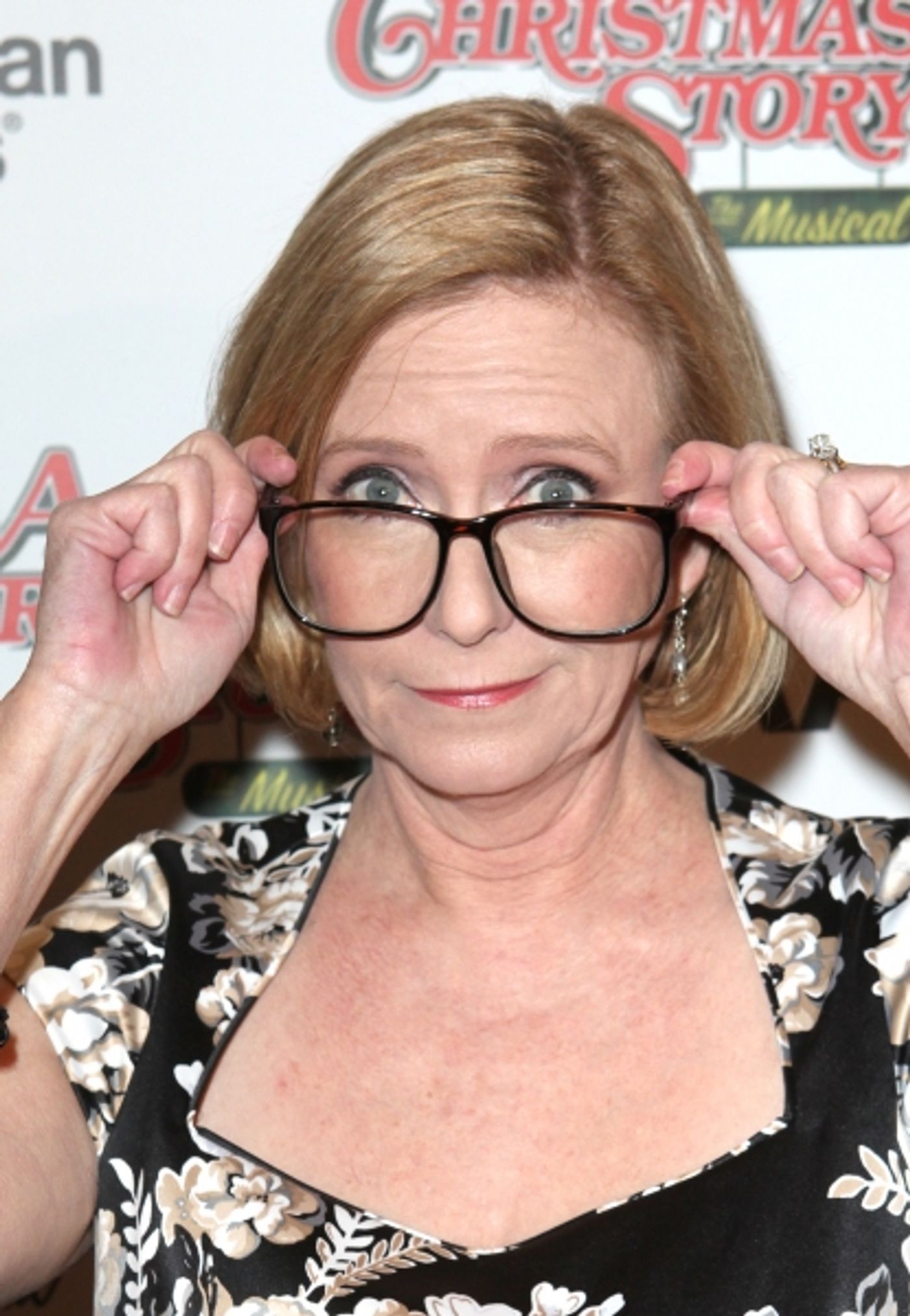 Photo Coverage: A CHRISTMAS STORY Opening Night Red Carpet - 'Ralphie Specs' Photo Booth Special! Image