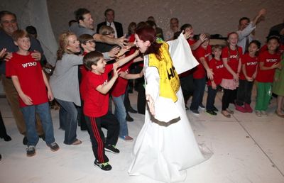 Kirsten Wyatt with Dan Lauria, Erin Dilly, Johnny Rabe, John Bolton & Zac Ballard & C Photo