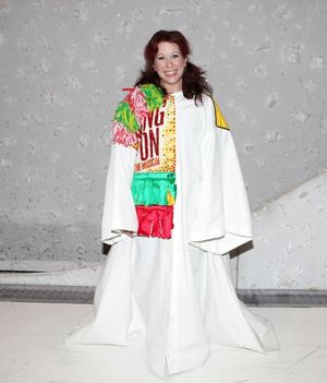 Kirsten Wyatt   Photo