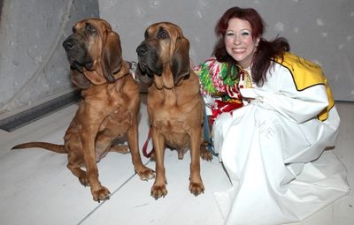 Kirsten Wyatt with Pete & Lily Photo