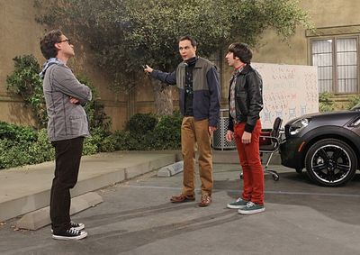 Jim Parsons, Simon Helberg, Johnny Galecki Photo