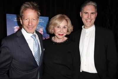 Peter Strauss, Michard Learned, Ian Lithgow  Photo