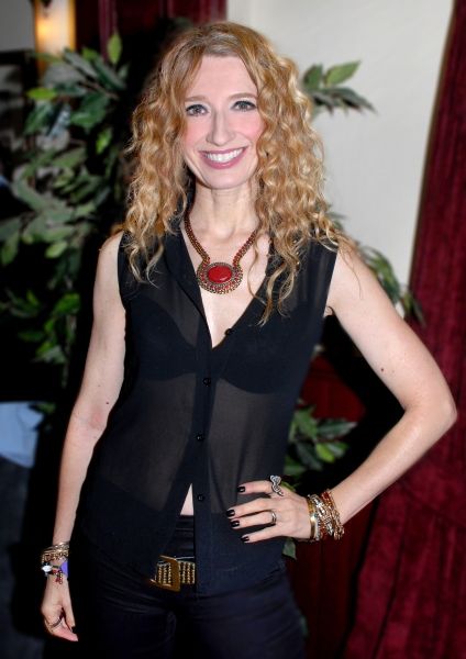 Melissa Mason Photo