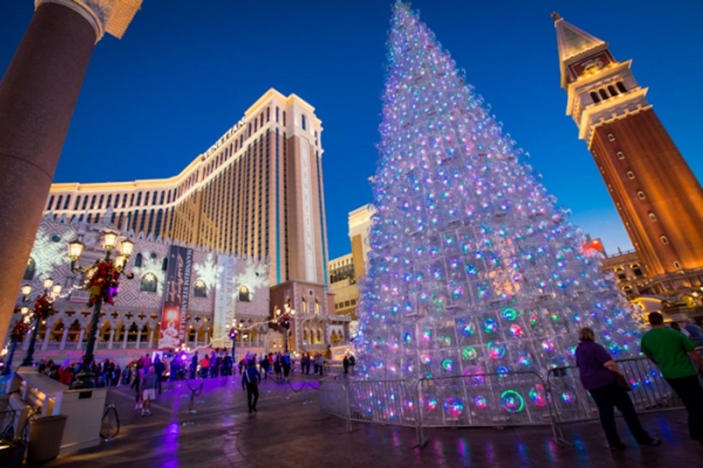 Photo Flash: RECAP - The Venetian and The Palazzo Kick Off WINTER IN VENICE With Gilles Marini, Dot-Marie Jones and Chip Davis! Photos Inside!  Image