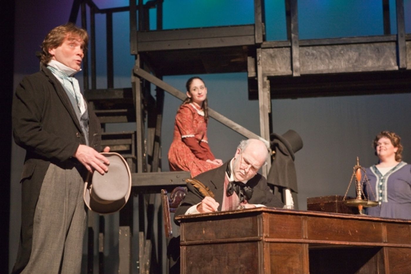 Photo Flash: Maryland Ensemble Theatre Opens A CHRISTMAS CAROL  Image