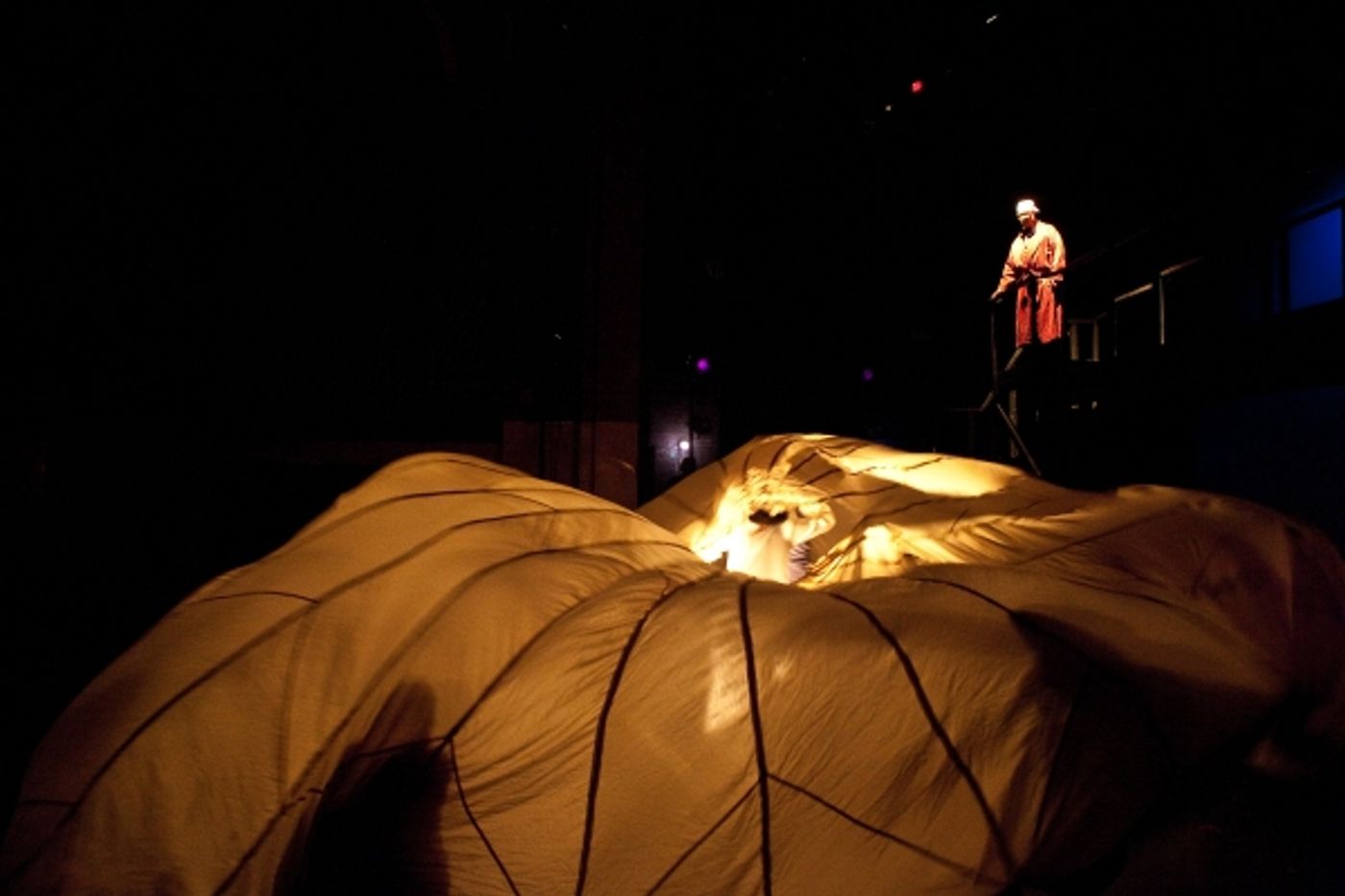 Photo Flash: Maryland Ensemble Theatre Opens A CHRISTMAS CAROL  Image