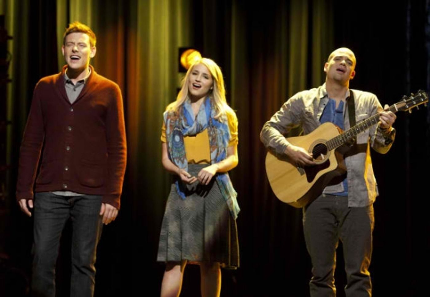 Photo Flash: First Look at GLEE's 'Thanksgiving' Episode!  Image