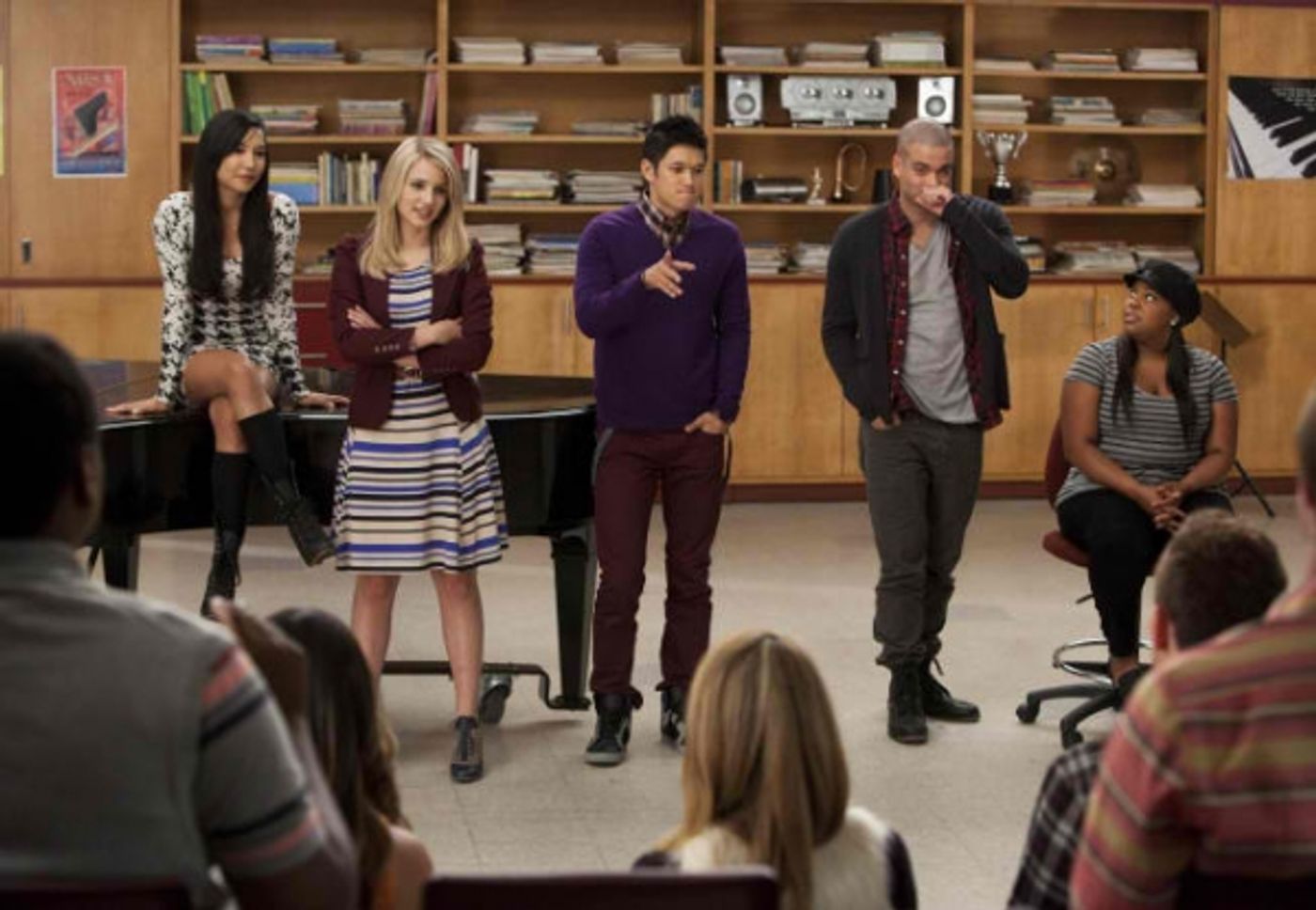 Photo Flash: First Look at GLEE's 'Thanksgiving' Episode!  Image