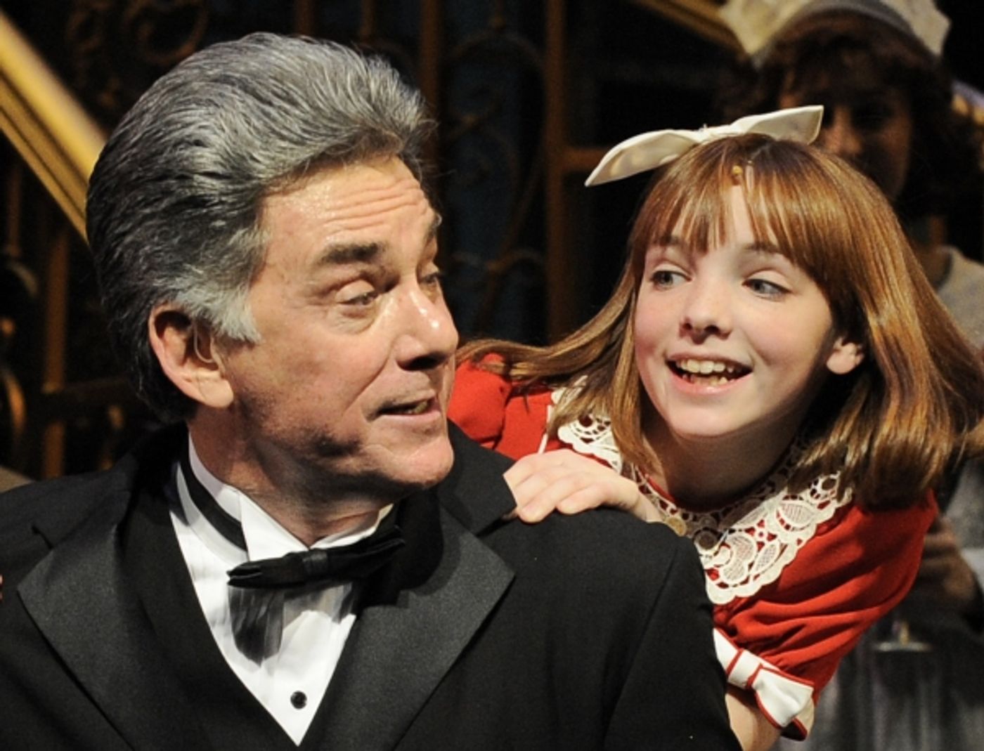 Photo Flash: Paramount Theatre Opens ANNIE Tonight  Image