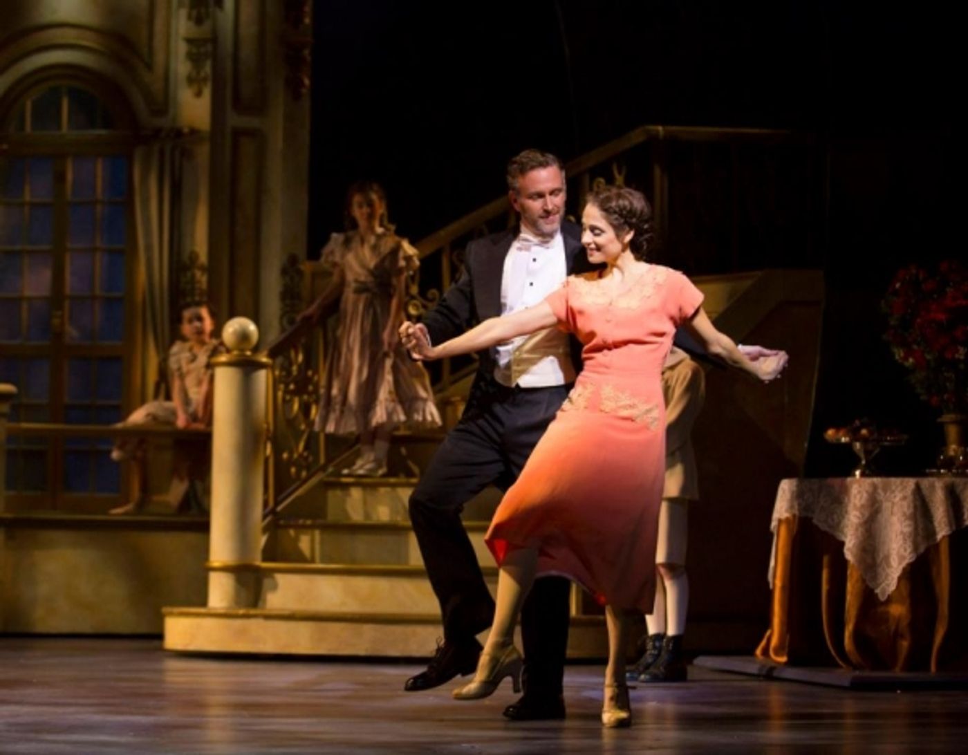 Photo Flash: First Look at Elena Shaddow, Ben Davis and More in Paper Mill's THE SOUND OF MUSIC  Image