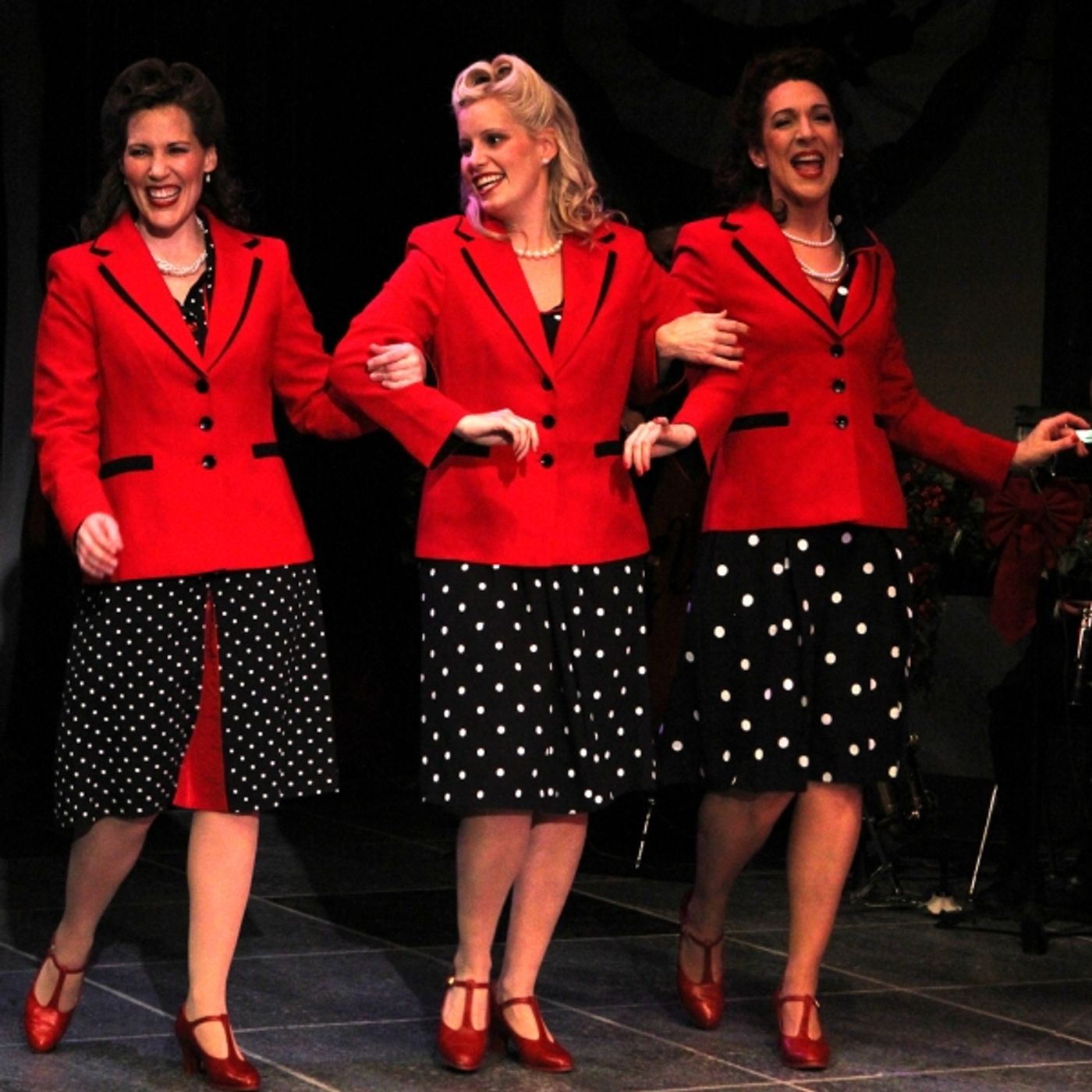 Photo Flash: First Look at History Theatre's CHRISTMAS OF SWING  Image