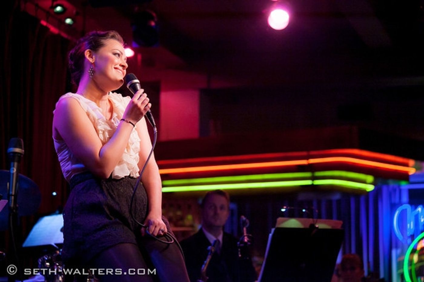 Photo Flash: Ashley Brown's BROADWAY AT BIRDLAND Debut  Image