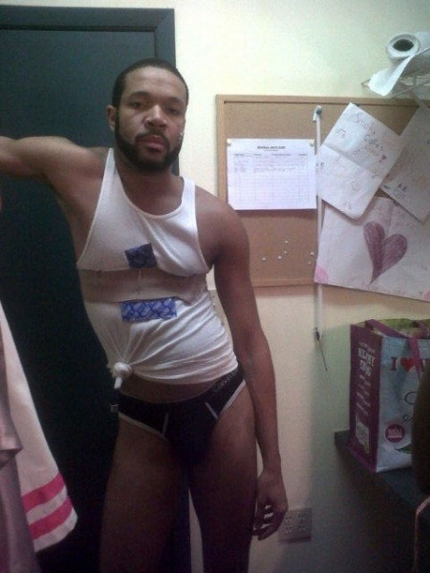 Photo Flash: Saturday Intermission Pics, Nov 24 - NEWSIES Does A CHRISTMAS STORY, Broadway Supports Injured Fan and More!  Image