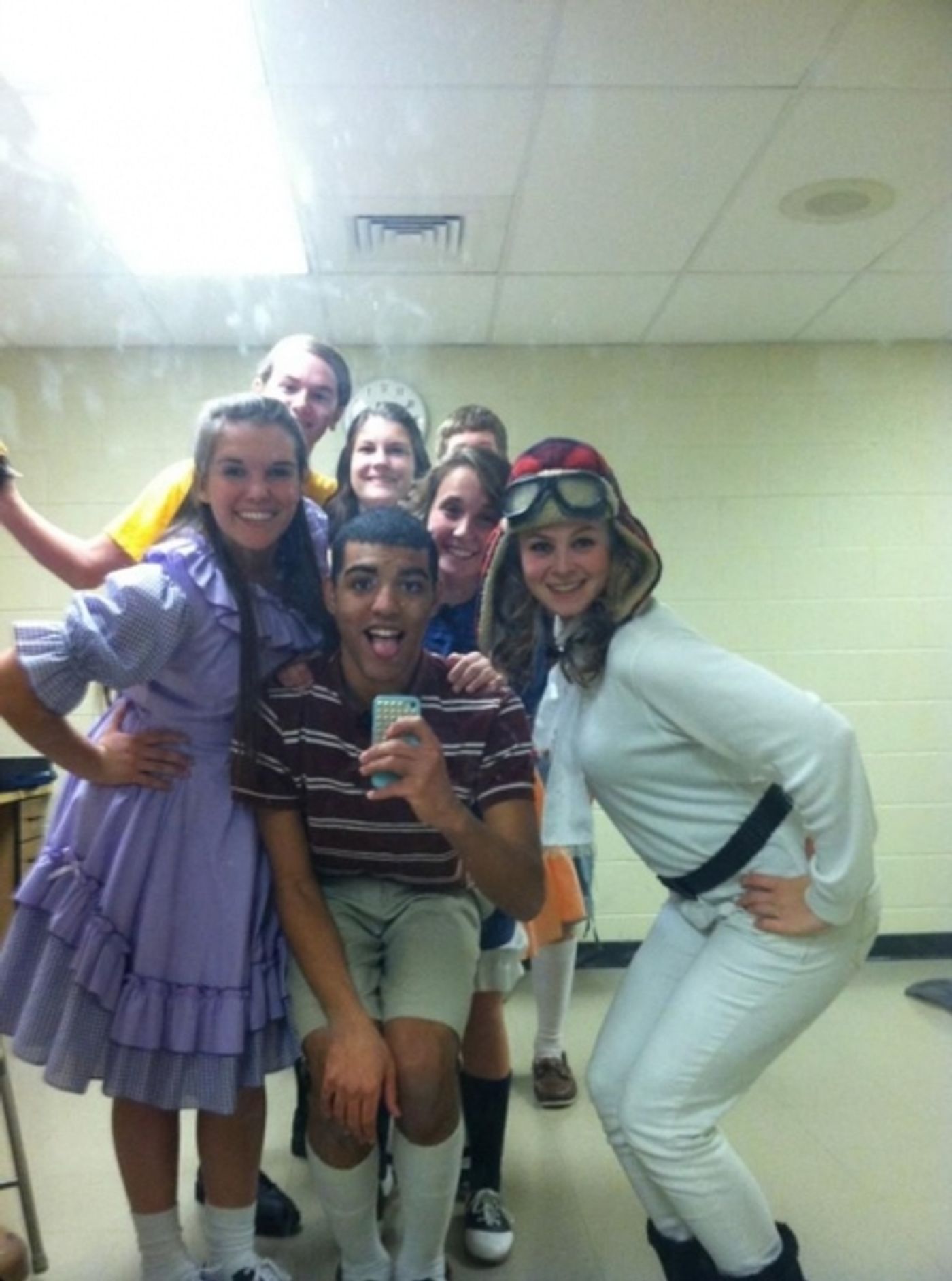 Photo Flash: Saturday Intermission Pics, Nov 24 - NEWSIES Does A CHRISTMAS STORY, Broadway Supports Injured Fan and More!  Image