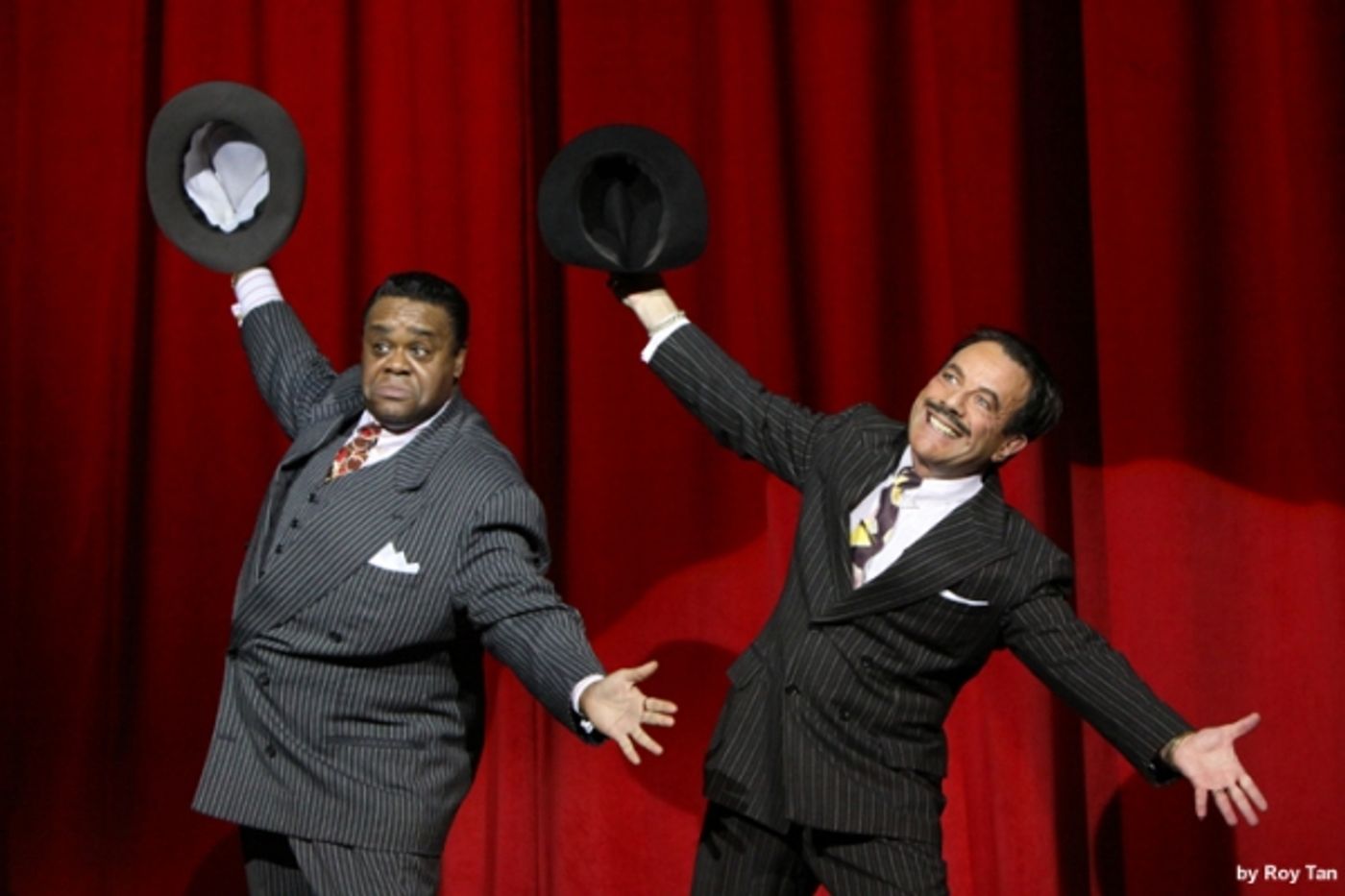 Photo Flash: First Look at KISS ME, KATE on the West End!  Image