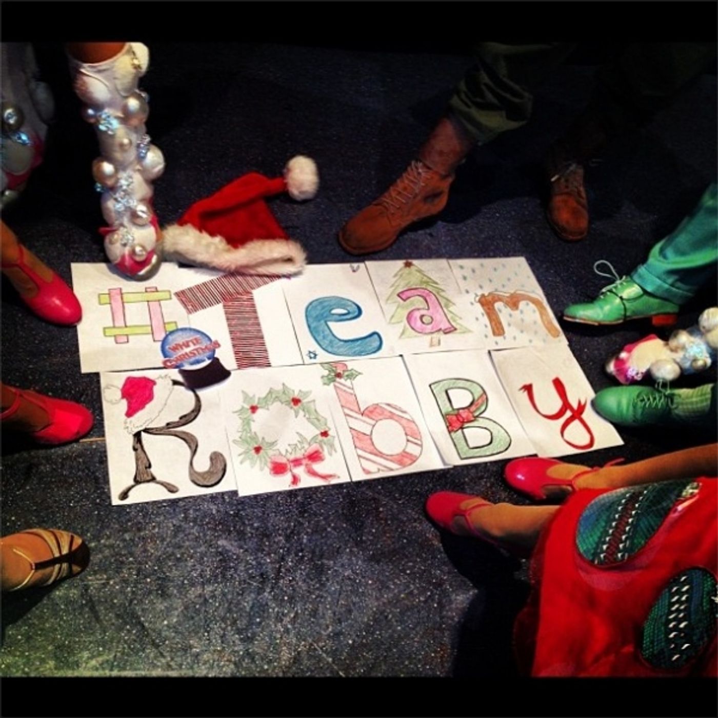 Photo Flash: Saturday Intermission Pics, Nov 24, Part 2 - EVITA's Max von Essen Bares All and More!  Image