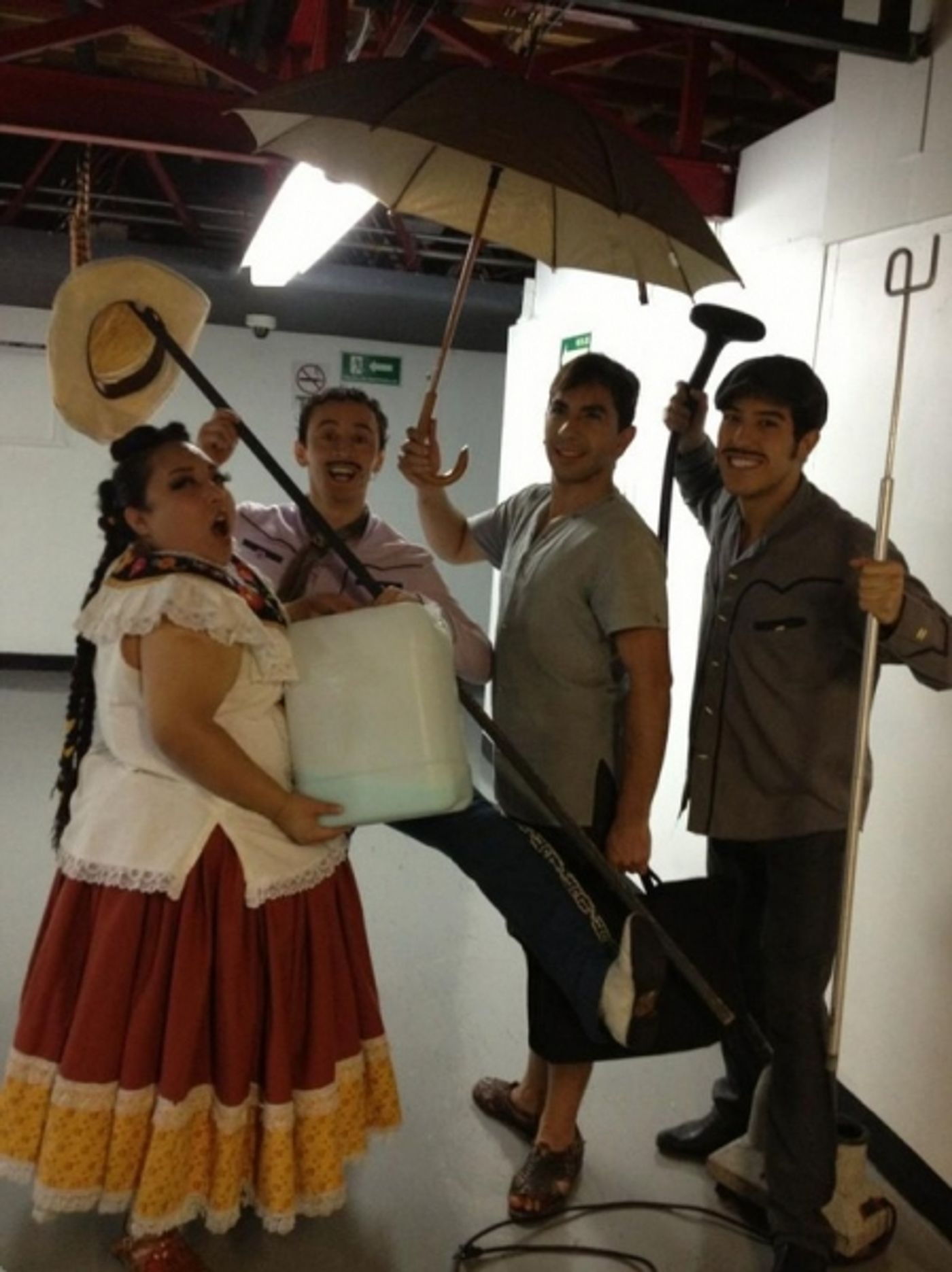 Photo Flash: Saturday Intermission Pics, Nov 24, Part 2 - EVITA's Max von Essen Bares All and More!  Image