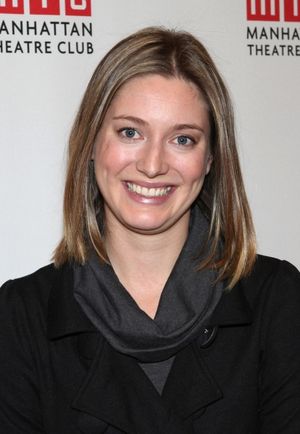 Zoe Perry Photo