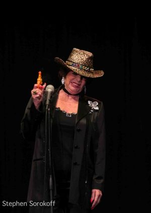Dana Lorge @ BroadwayWorld Dana Lorge Photo