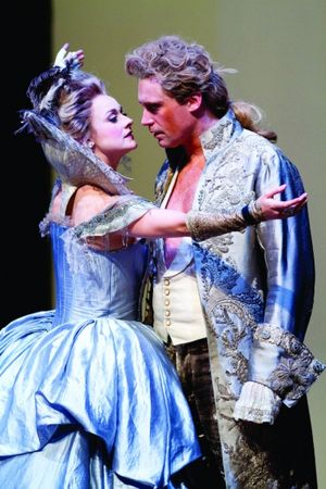 Sara Topham and Tim Campbell Photo