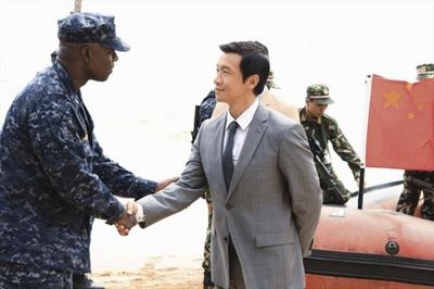 ANDRE BRAUGHER, CHIN HAN Photo