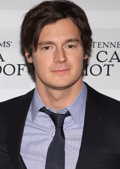 Benjamin Walker Photo
