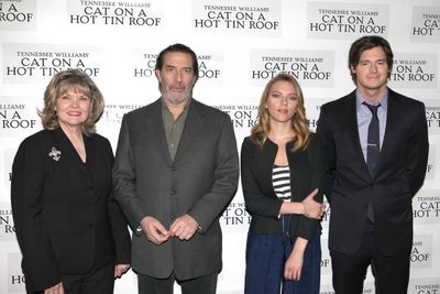 Debra Monk, Ciaran Hinds, Scarlett Johansson & Benjamin Walker Photo