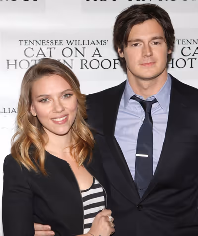 Scarlett Johansson & Benjamin Walker Photo