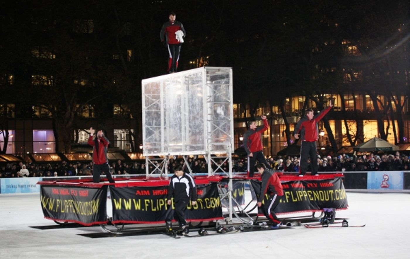 Photo Coverage: Bryant Park's Citi Pond Holiday Tree Lighting Ceremony  Image