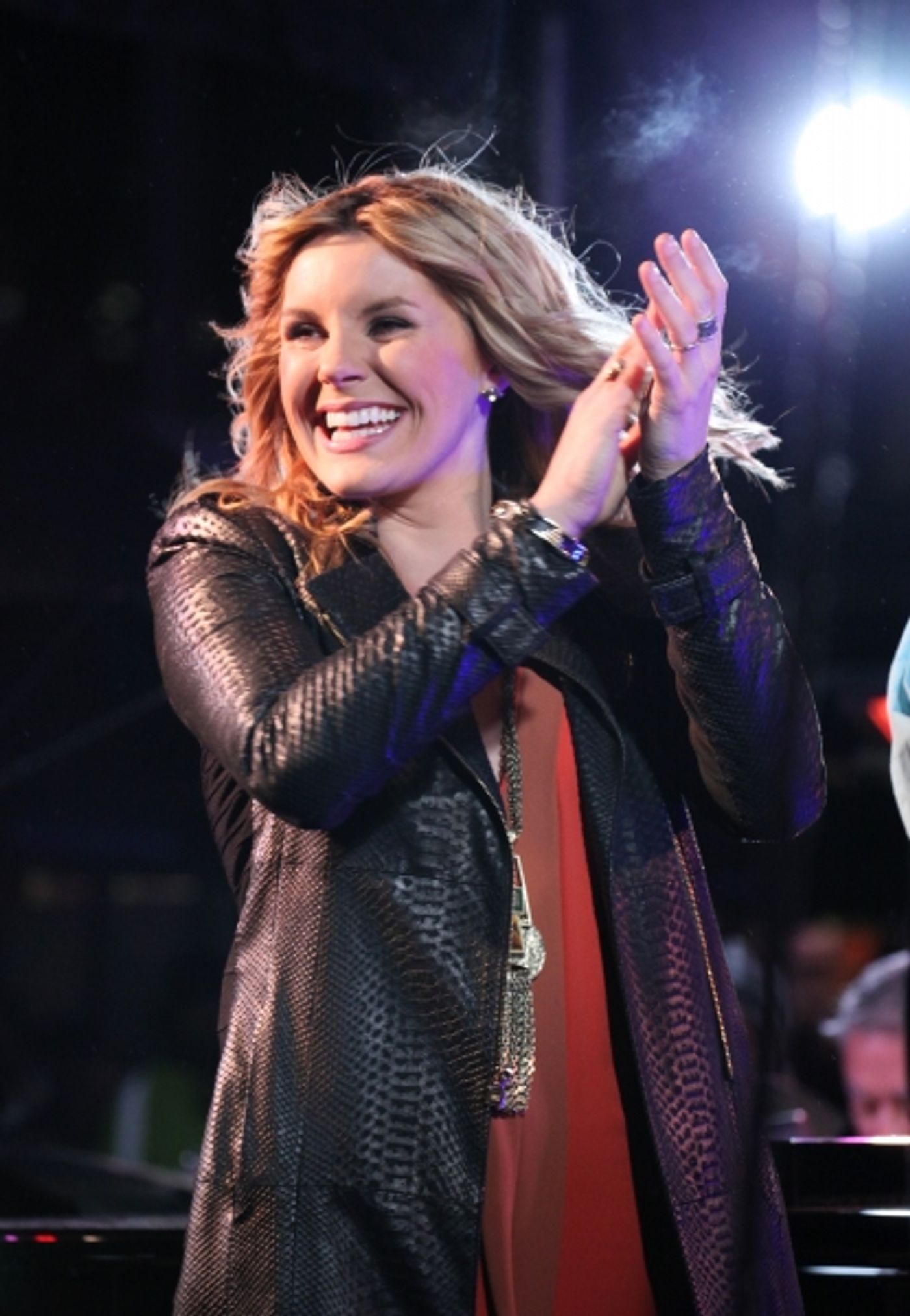 Photo Coverage: Bryant Park's Citi Pond Holiday Tree Lighting Ceremony  Image