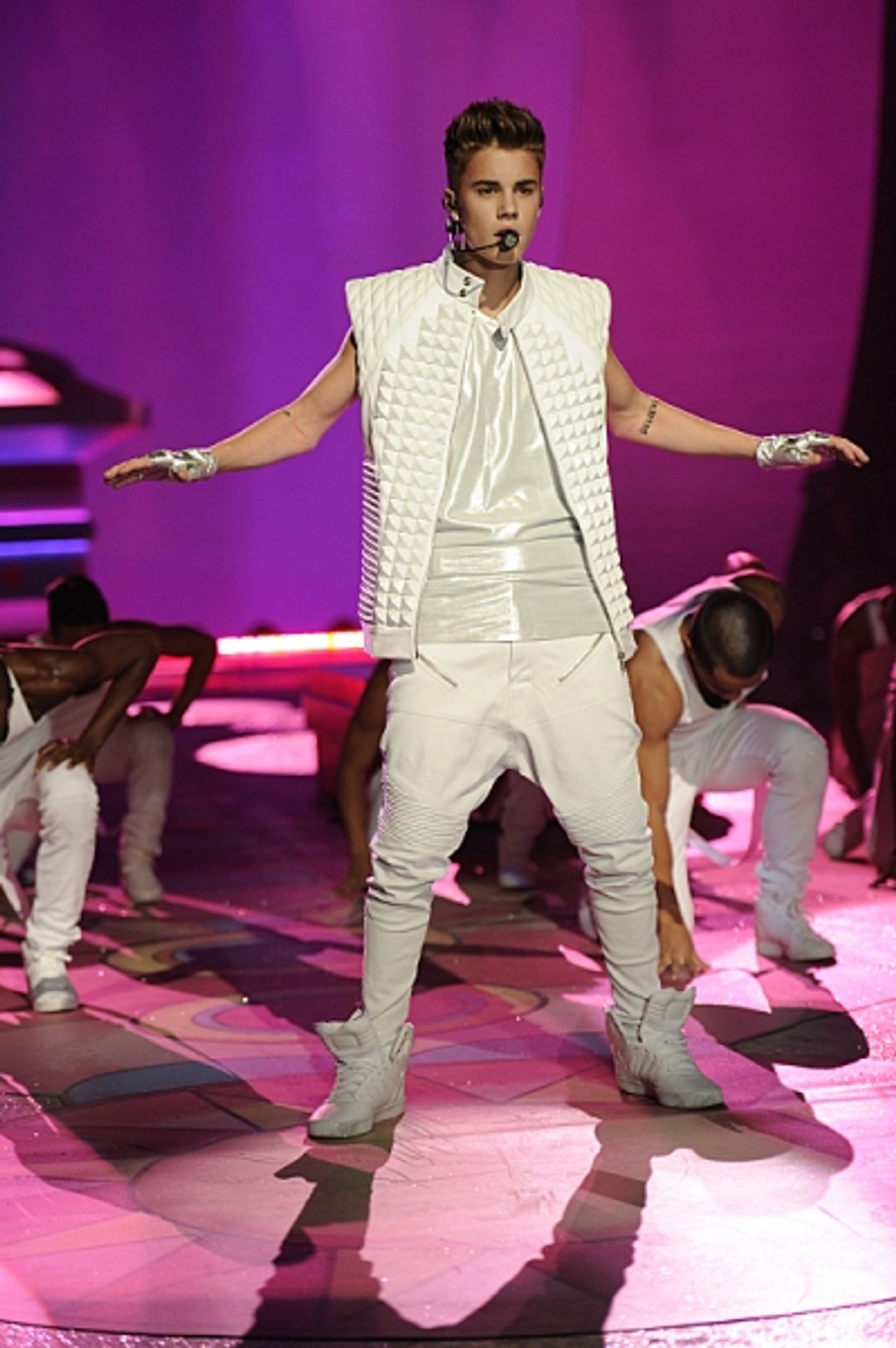 Photo Flash: First Look - VICTORIA'S SECRET FASHION SHOW, Airing 12/4 on CBS  Image