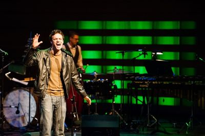 Jake Epstein Photo