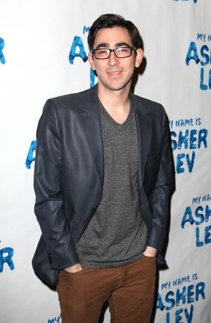 Max Crumm @ BroadwayWorld Max Crumm Photo