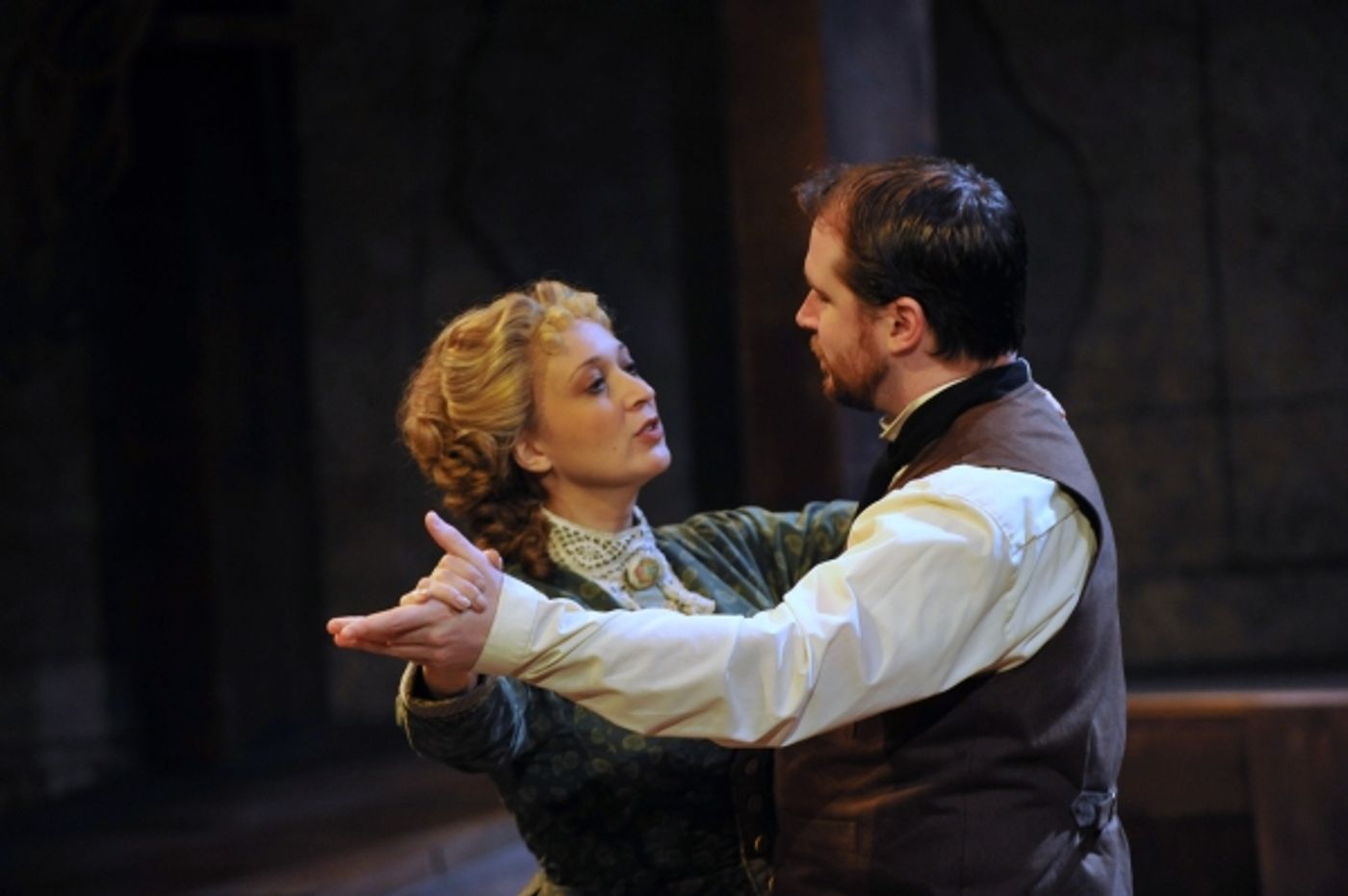 Photo Flash: First Look at Mercury Theater's THE CHRISTMAS SCHOONER  Image