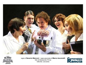 Francesca Di Cresce, Davide Nebbia, Giampiero Ingrassia, Anna Bodei e Paola Ciccarelli @ BroadwayWorld Francesca Di Cresce, Davide Nebbia, Giampiero Ingrassia, Anna Bodei e Paola Ciccarell Photo