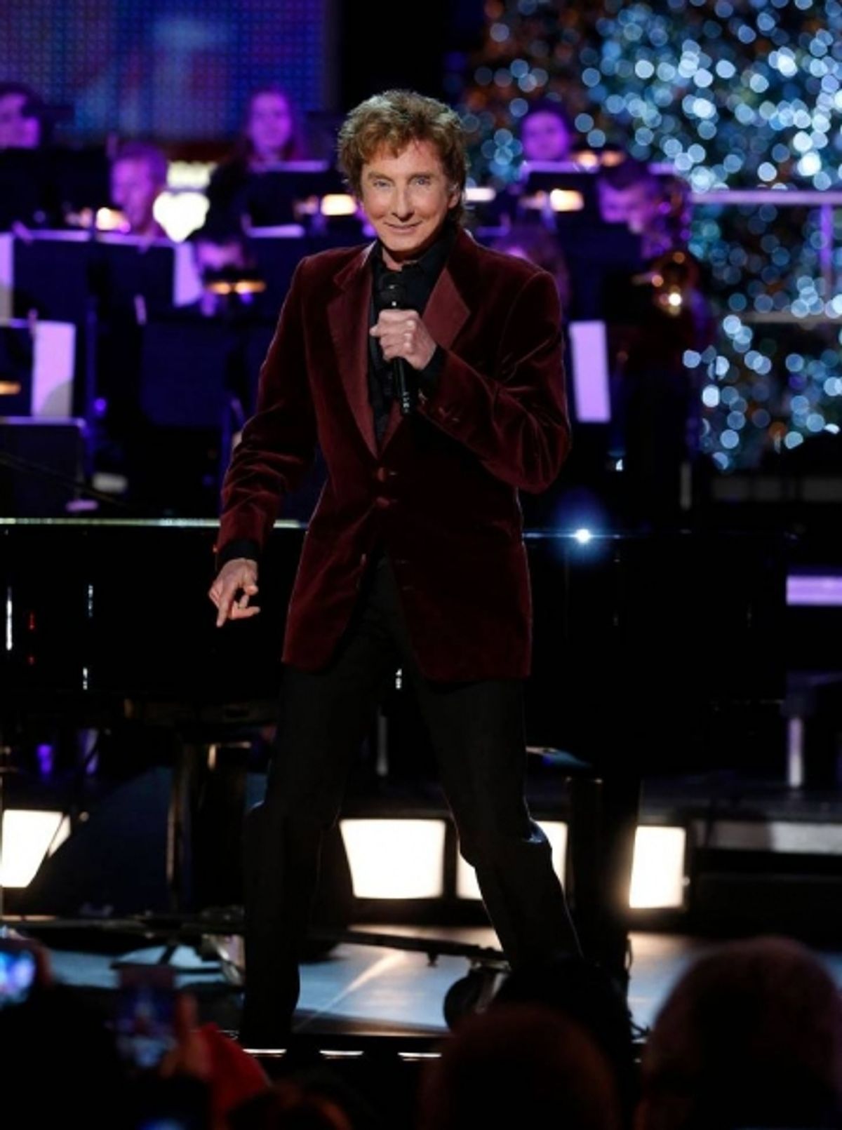 Barry Manilow at 